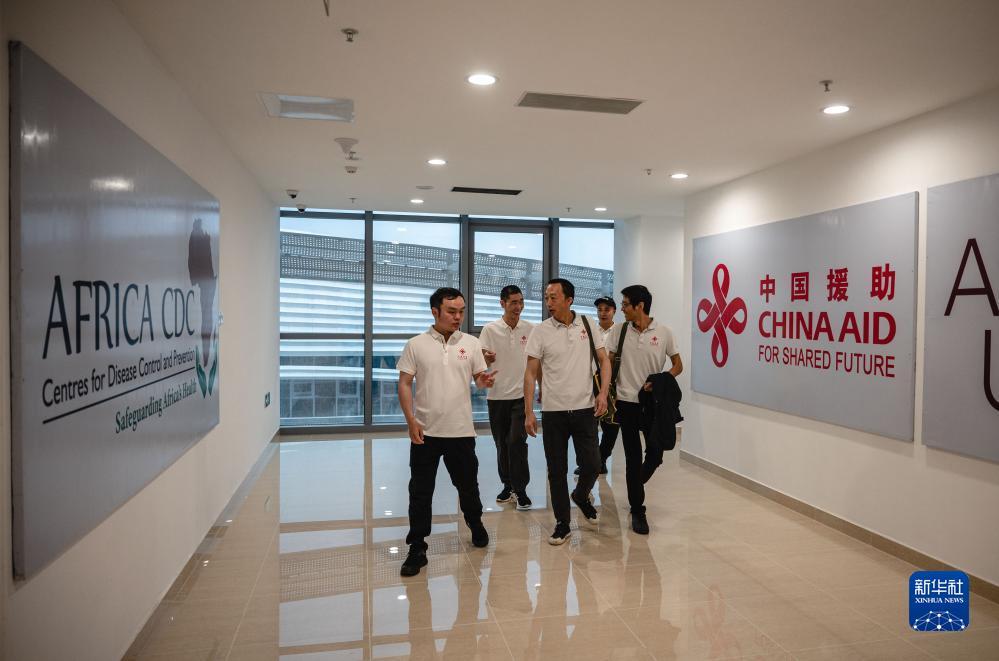长龙捕鱼
